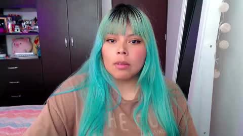 Snapshot of elymoon chatting on 03.10.25 Ely online show from 03.10.25