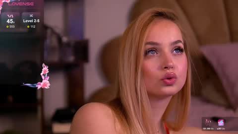 ElysaWetxx online show from 03.10.25