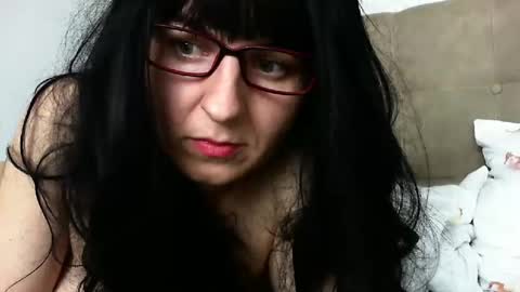 elyseblue online show from 12.10.24