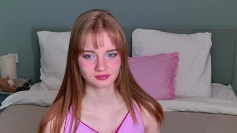 Snapshot of elza_hofffman chatting on 05.14.26 Chloyka online show from 05.14.26