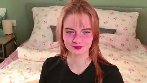 Snapshot of elza_hofffman chatting on 06.07.26 Chloyka online show from 06.07.26
