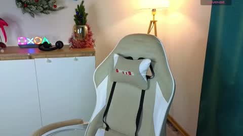 Snapshot of em0_b0y chatting on 01.19.26 em0_b0y online show from 01.19.26