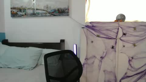 Salome online show from 10.20.25