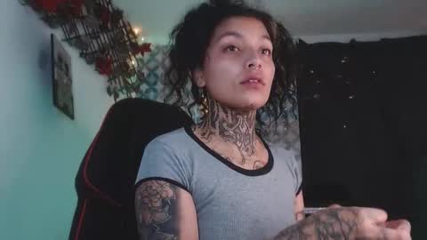 ema_ploxx online show from 10.26.25