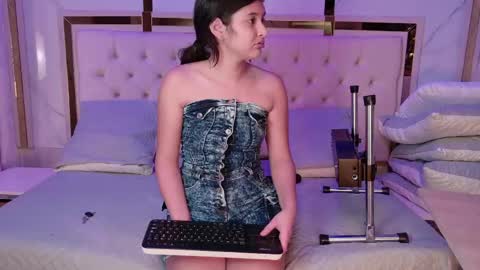 emaa2_sm online show from 06.03.26