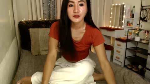 Snapshot of emarie91 chatting on 02.26.25 Trans cummer online show from 02.26.25