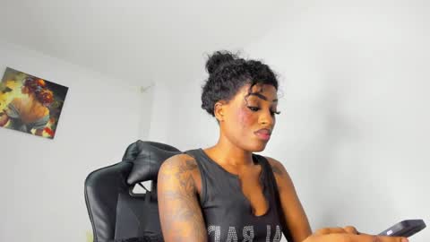 . online show from 01.05.25