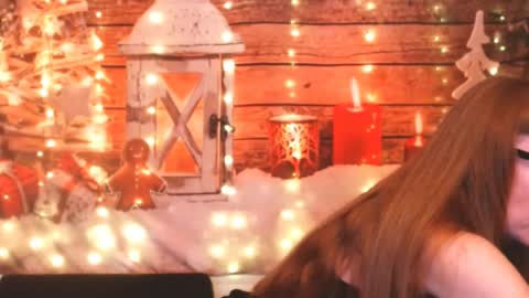 Ember Starleena online show from 12.18.24