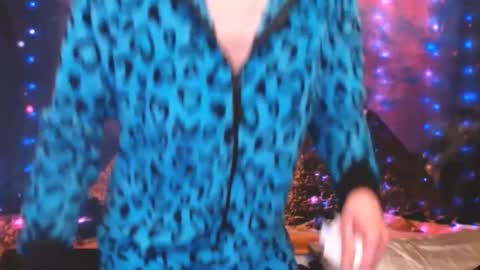 Ember Starleena online show from 02.20.25