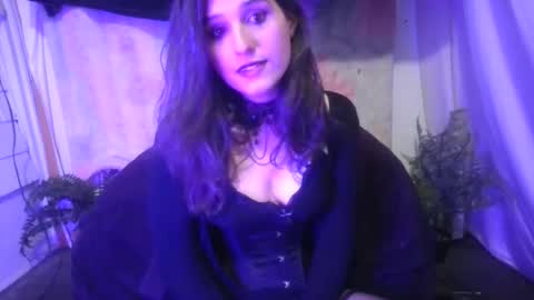 Ellie online show from 01.18.25