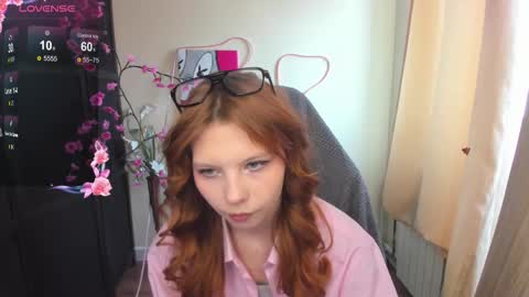 Snapshot of embervexen chatting on 02.06.26 Ember online show from 02.06.26