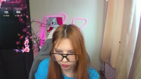 Snapshot of embervexen chatting on 02.08.26 Ember online show from 02.08.26