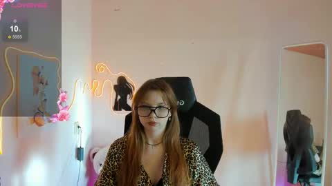 Snapshot of embervexen chatting on 03.02.26 Ember online show from 03.02.26