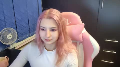 Lina online show from 09.24.25