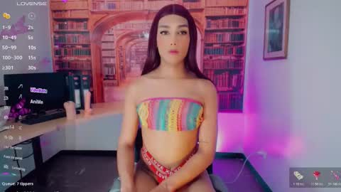 Snapshot of emeli_roushot chatting on 02.14.26 Emeli online show from 02.14.26