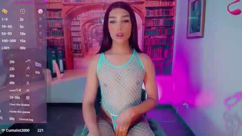 Snapshot of emeli_roushot chatting on 02.15.26 Emeli online show from 02.15.26