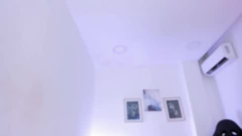 Snapshot of emelie_89 chatting on 10.19.25 emelie_89 online show from 10.19.25