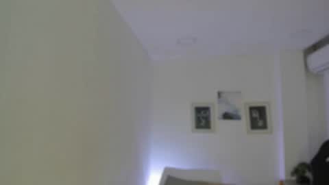 Snapshot of emelie_89 chatting on 10.20.25 emelie_89 online show from 10.20.25