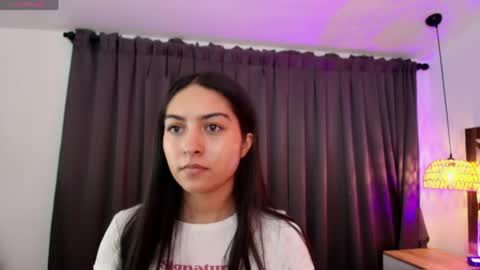 Snapshot of emelie_ch_ chatting on 05.05.26 Emily online show from 05.05.26