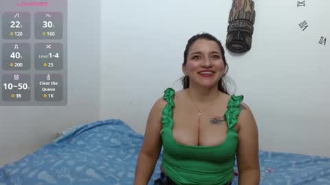 emely ross online show from 01.01.25