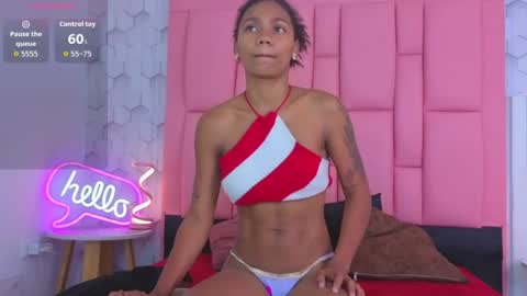 Snapshot of emelysweett chatting on 06.16.26 emely online show from 06.16.26