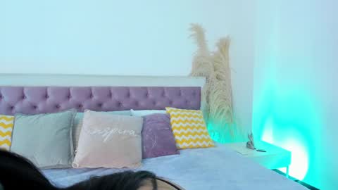 Emy online show from 12.06.24