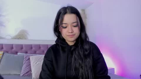 Emy online show from 02.13.25