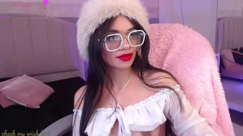 Danna online show from 12.20.25