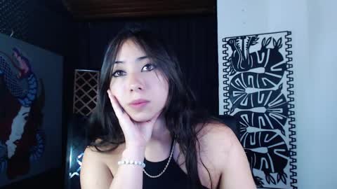 Antonella  online show from 02.05.25
