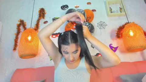 Emily online show from 10.31.25