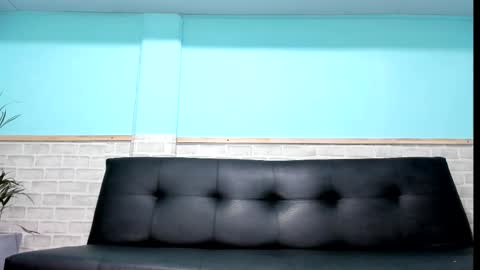 Snapshot of emiily_smile chatting on 02.27.25 Emily online show from 02.27.25