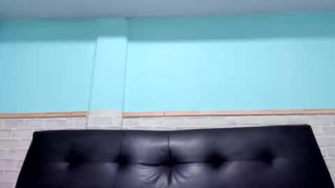 Snapshot of emiily_smile chatting on 09.10.25 Emily online show from 09.10.25