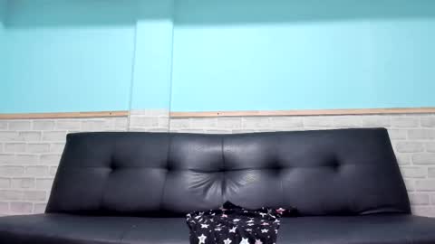 Snapshot of emiily_smile chatting on 09.22.25 Emily online show from 09.22.25