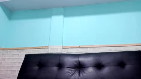 Snapshot of emiily_smile chatting on 10.05.25 Emily online show from 10.05.25