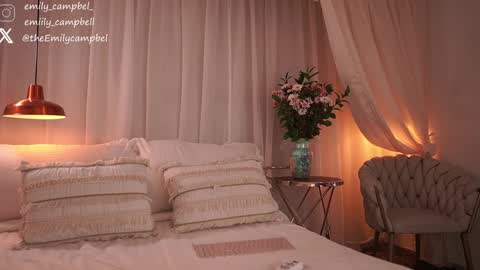 Emily Campbell online show from 11.10.25