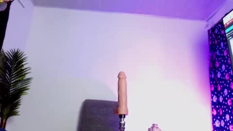 Snapshot of emiirose chatting on 02.07.26 Emi Rose online show from 02.07.26