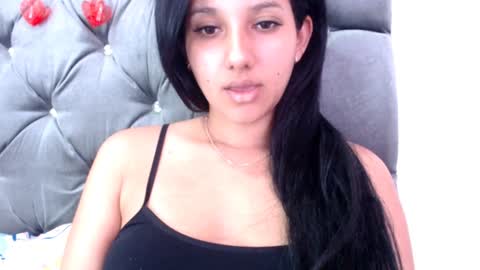 Snapshot of emili_riders chatting on 02.07.25 emili riders online show from 02.07.25