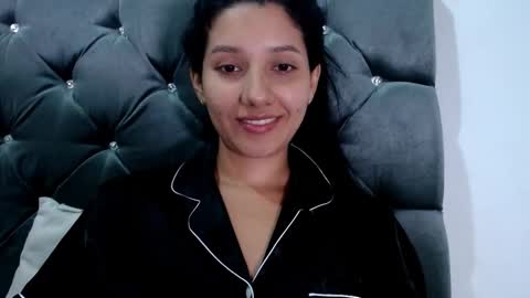 Snapshot of emili_riders chatting on 02.23.25 emili riders online show from 02.23.25