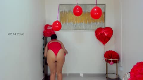 Snapshot of emilia_harpper chatting on 02.14.26 Emilia Harpper online show from 02.14.26