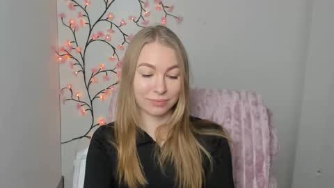 Emilia online show from 01.10.26