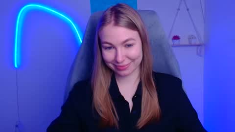 Emilia online show from 01.13.26