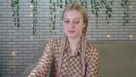 Amili online show from 12.13.24