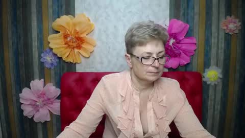Snapshot of emiliagree chatting on 04.18.26 EmiliaGree online show from 04.18.26