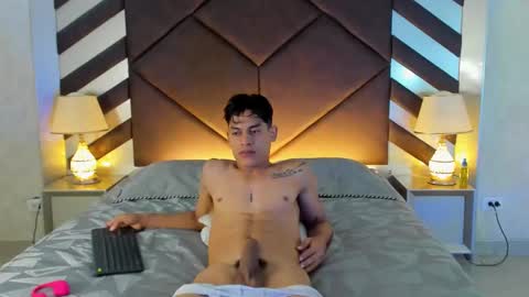 EmilianoBrl online show from 02.25.25