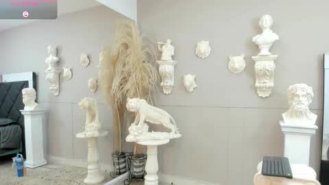 Emilio online show from 11.14.25