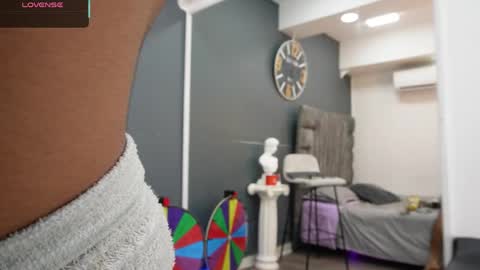 Emilio online show from 04.10.26