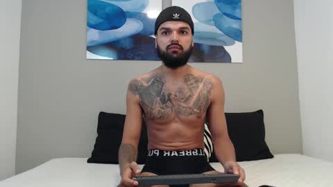 Snapshot of emilio_wolf chatting on 01.07.25 EMILIO online show from 01.07.25