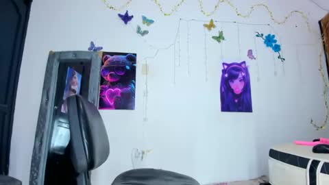 emily online show from 01.20.25