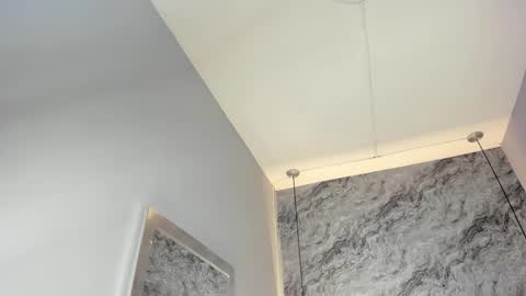 emilly_mell online show from 10.31.25