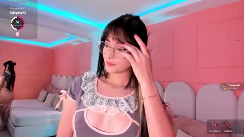 Snapshot of emilly_williamss chatting on 05.14.26 Emilly online show from 05.14.26